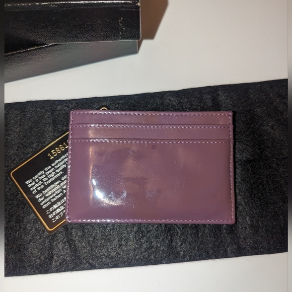 Chanel Patent Purple Cardholder - Picture 15 of 15
